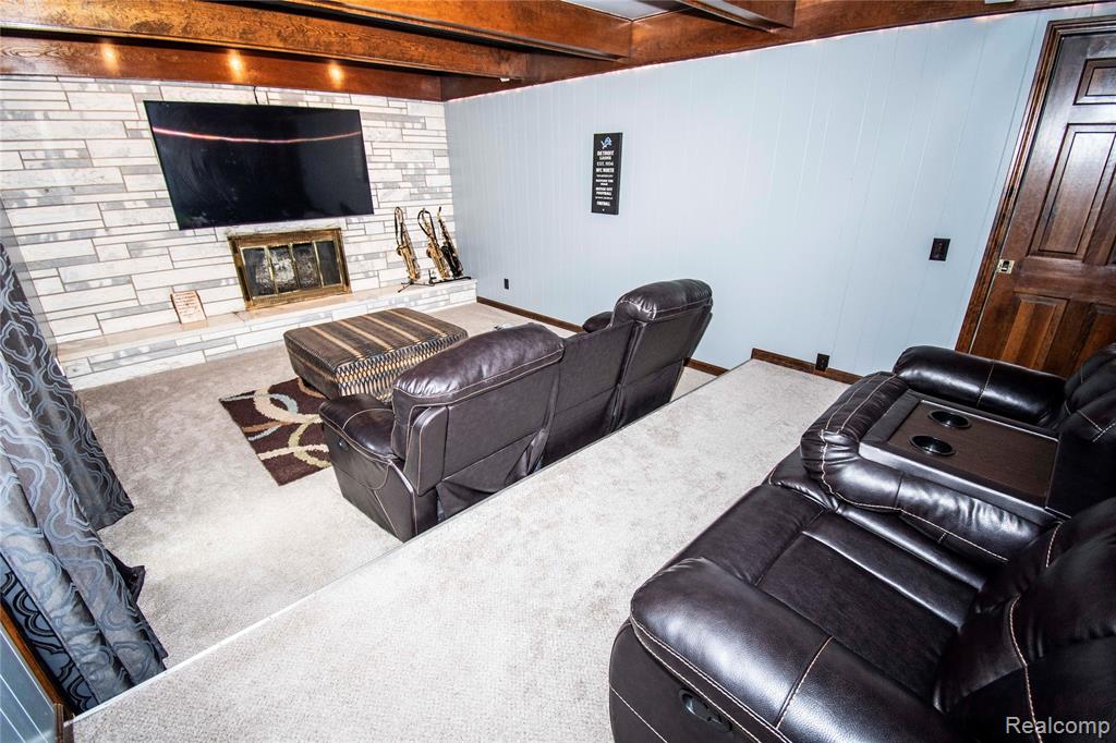 4855 N Arboretum Drive, Saginaw, MI 48638 — Photo 9