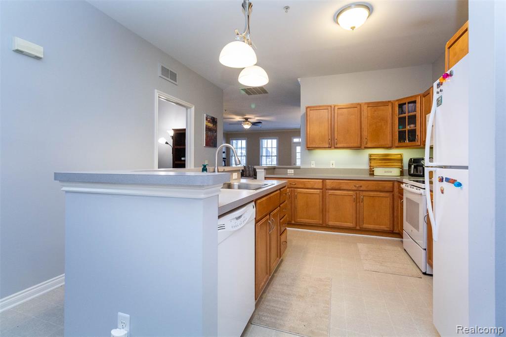 50413 Monroe Street, Canton, MI 48188 — Photo 18
