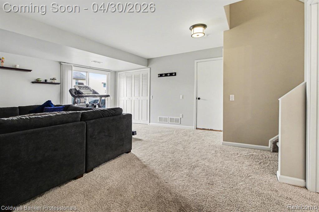 7318 Royal Troon Drive, Ypsilanti, MI 48197 — Photo 16