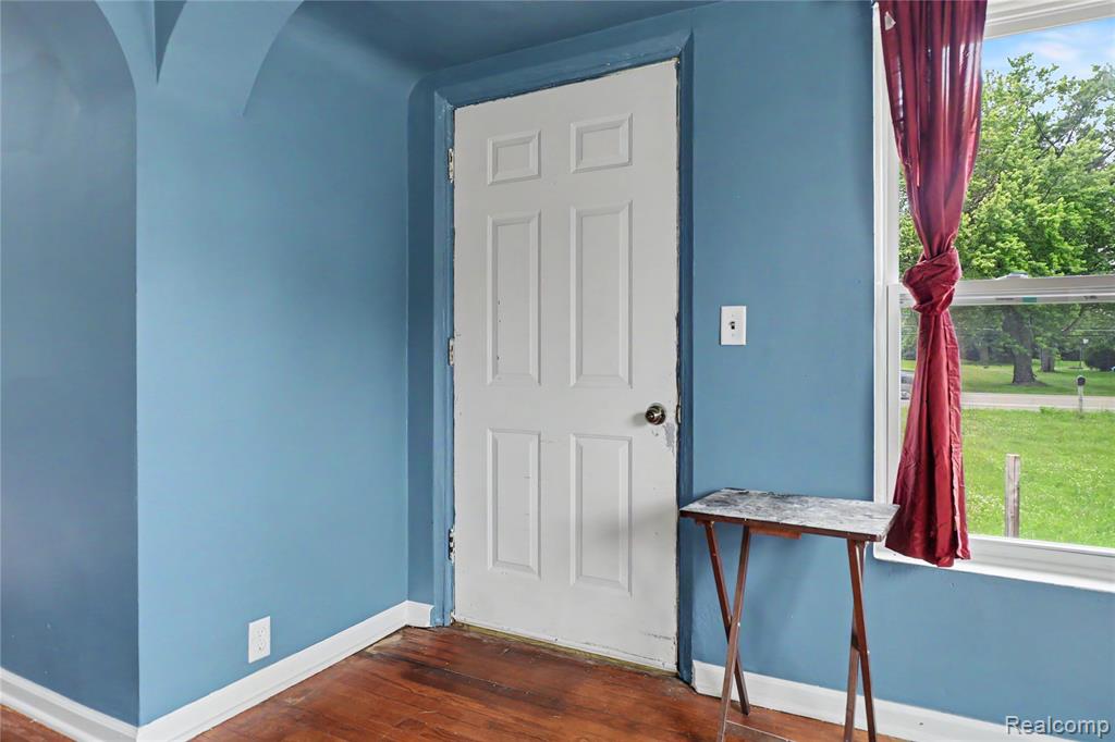 5388 Davison Road, Lapeer, MI 48446 — Photo 16