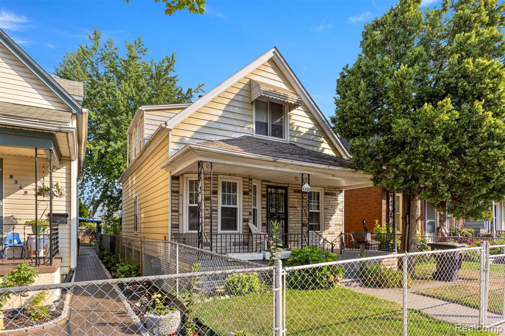 8390 Navy Street, Detroit, MI 48209 — Photo 2