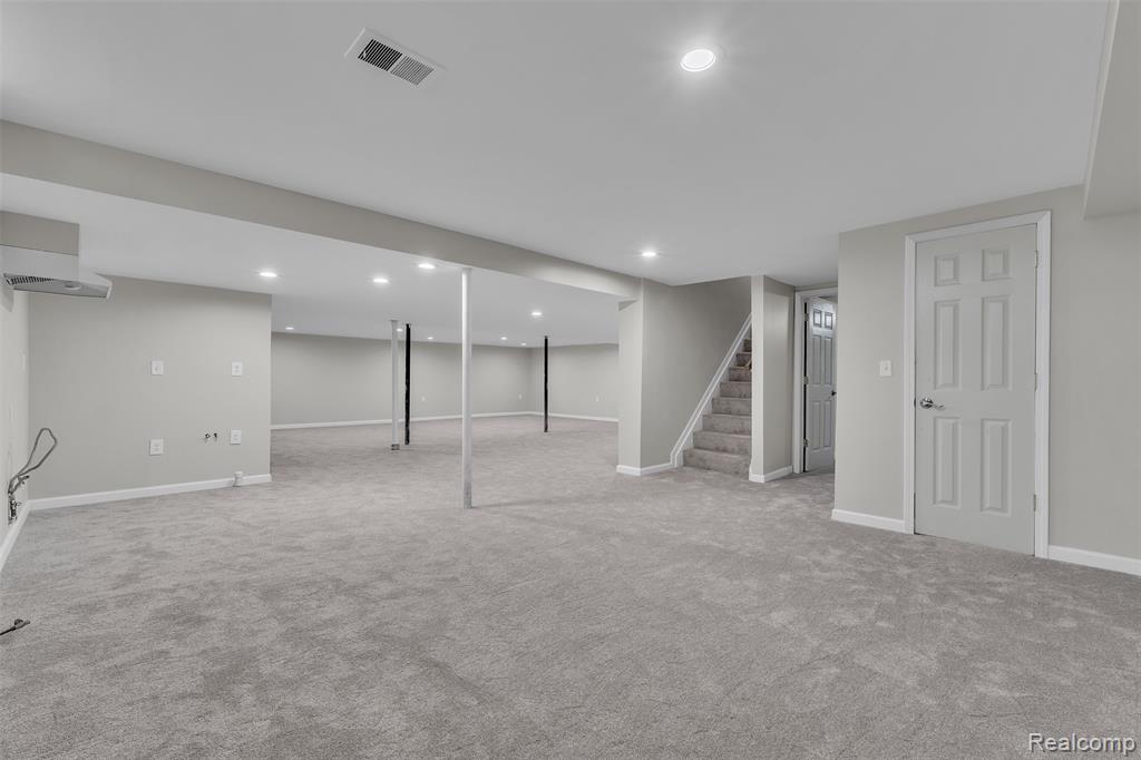 5310 Pond Bluff Drive, West Bloomfield, MI 48323 — Photo 58