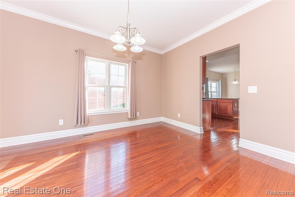 26610 Valhalla Drive, Farmington Hills, MI 48331 — Photo 30