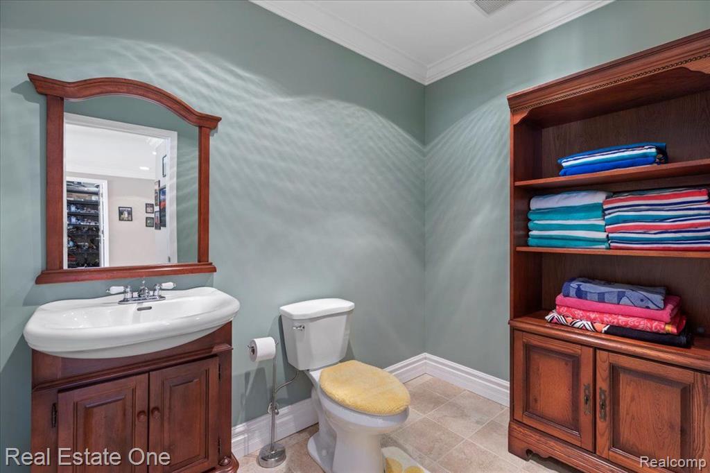 781 CHELSEA Court, Oxford, MI 48371 — Photo 38