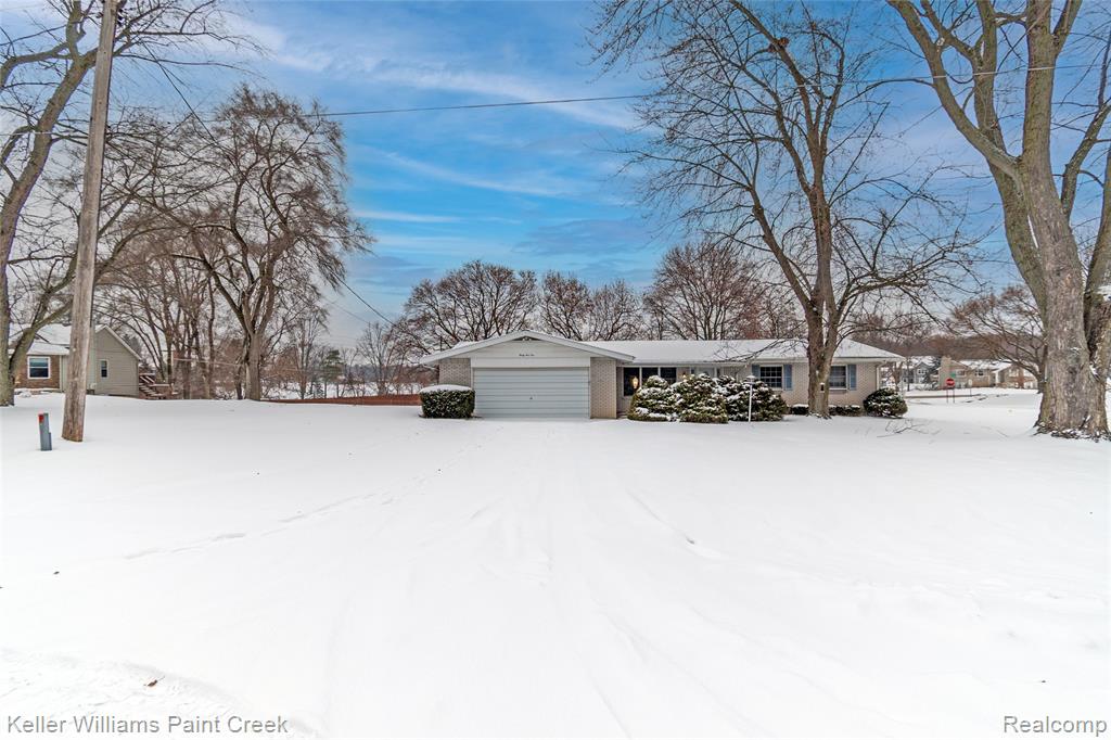 3510 W Orchard Drive, Metamora, MI 48455 — Photo 4