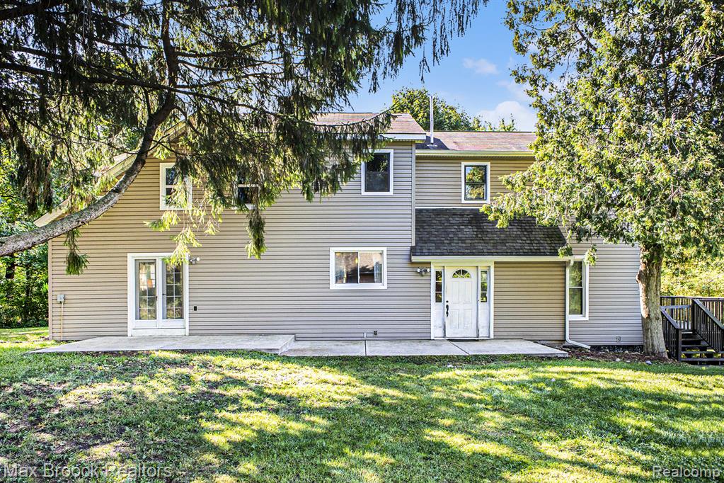 7147 Mabley Hill Road, Fenton, MI 48430 — Photo 2