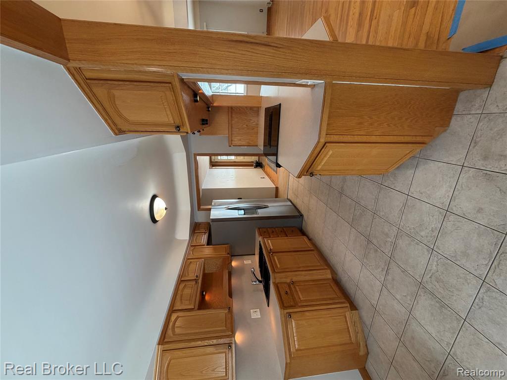 52816 Heatherway Drive N, Shelby Twp, MI 48316 — Photo 14