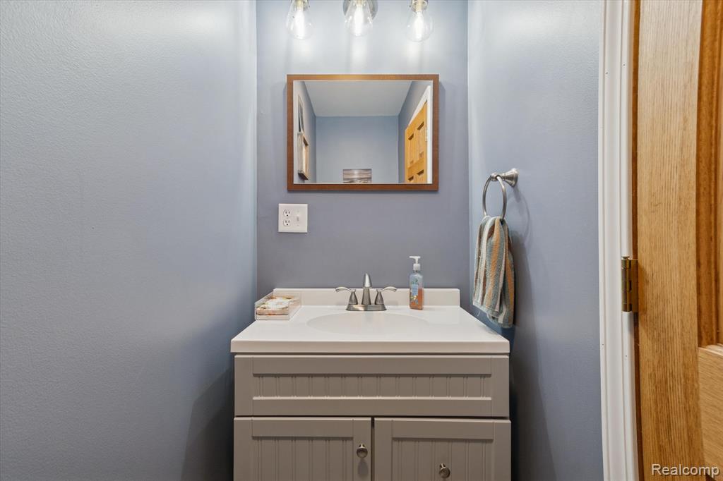 49765 Martz Road, Van Buren, MI 48111 — Photo 41