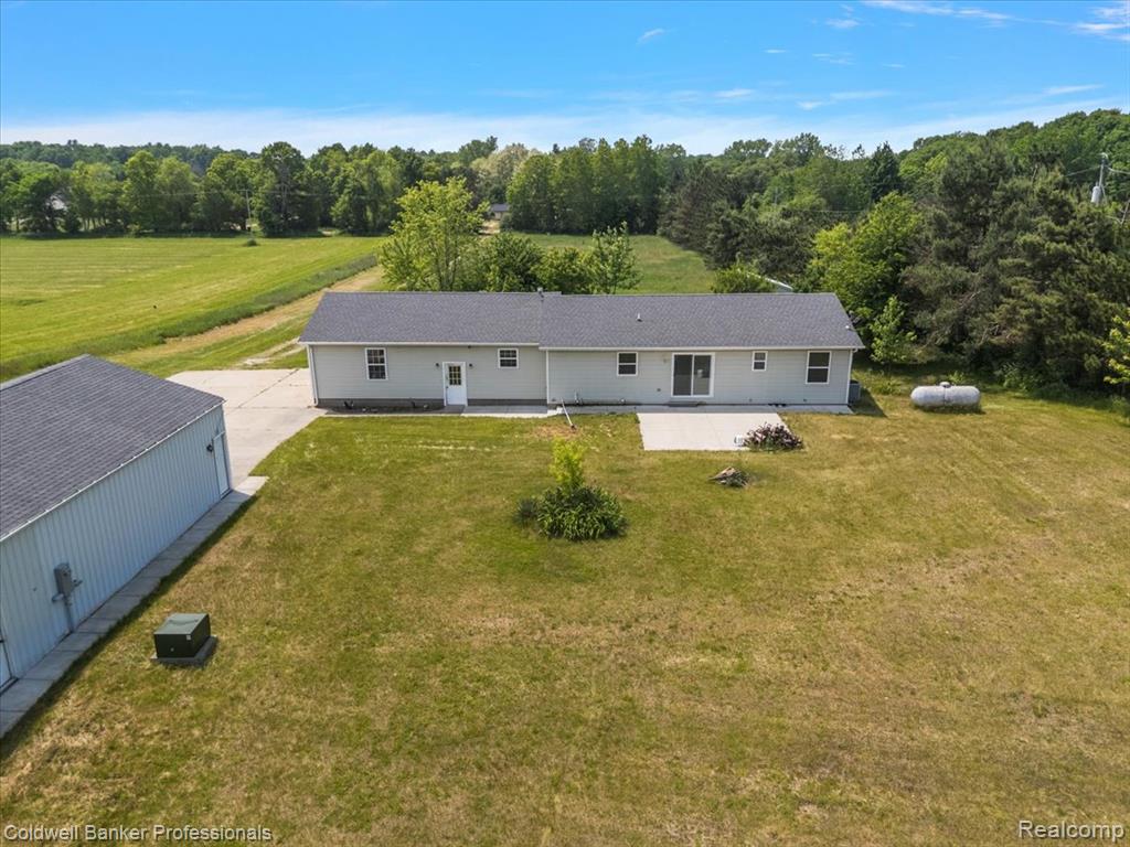 5714 Five Lakes Road, North Branch, MI 48461 — Photo 10