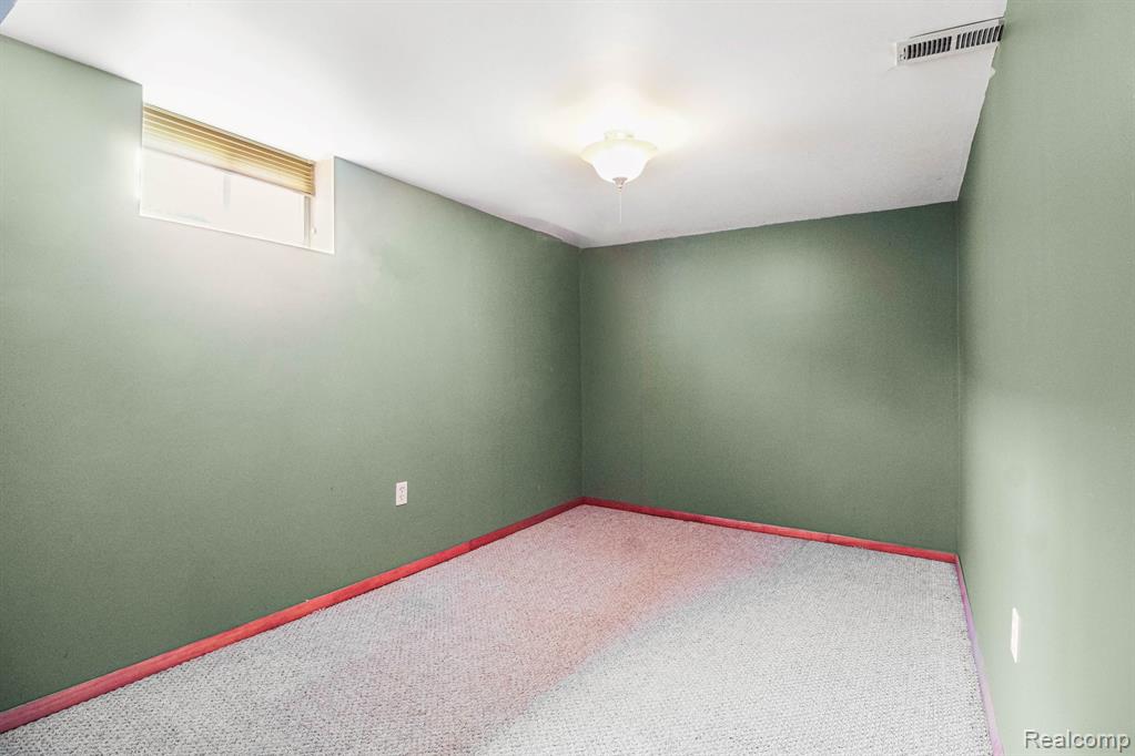 385 Devonshire Street, Ypsilanti, MI 48198 — Photo 22