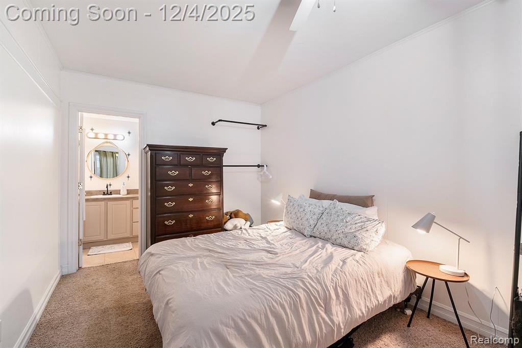 802 Richard Street, Holly, MI 48442 — Photo 20