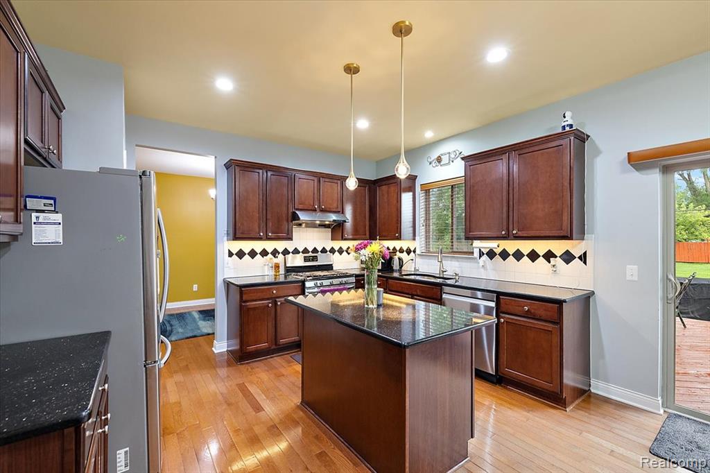 48 Starr Drive, Troy, MI 48083 — Photo 20