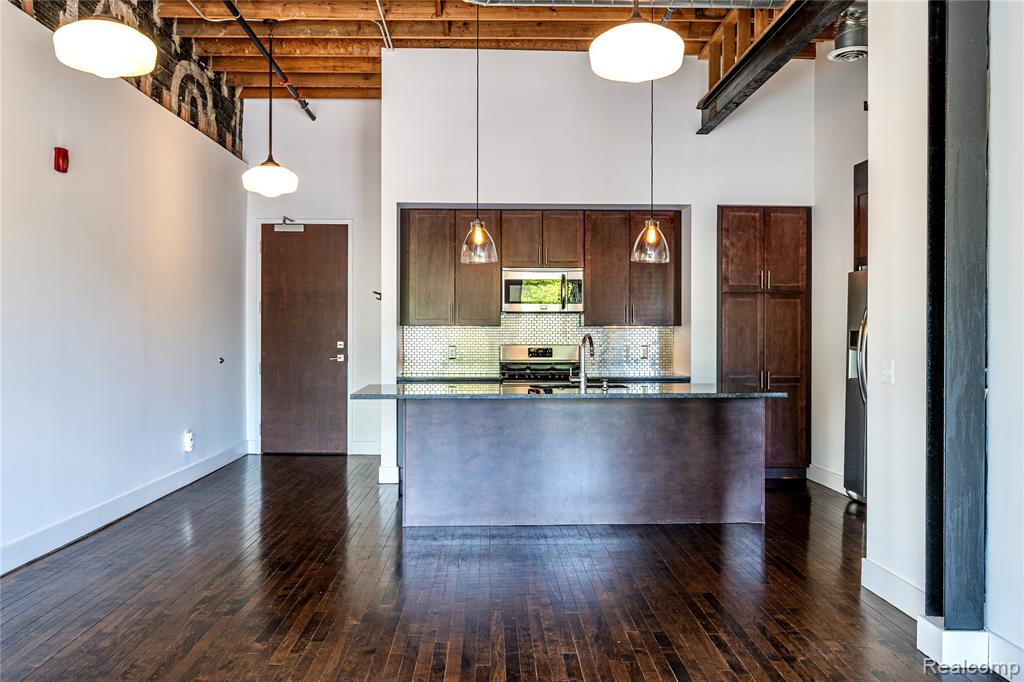 922 N Main Street, Royal Oak, MI 48067 — Photo 12