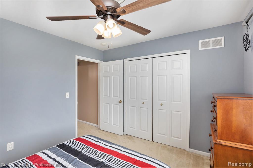4499 Meadows Avenue, Grand Blanc, MI 48439 — Photo 19
