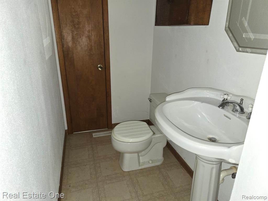 20010 15 MILE Road, Marshall, MI 49068 — Photo 23