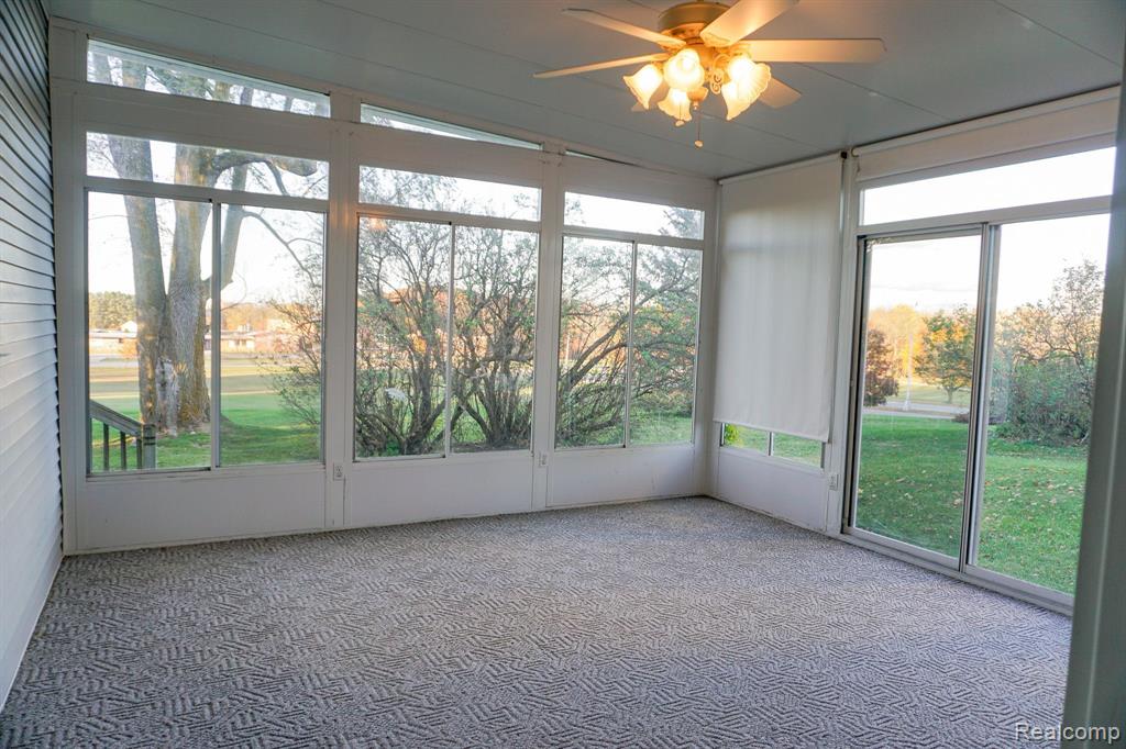 318 W MAPLE Street, Byron, MI 48418 — Photo 19