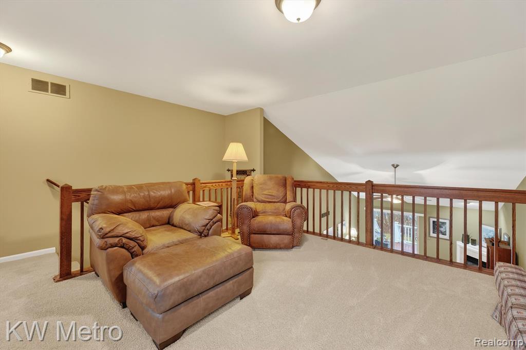 4668 Summer Ridge Drive, Howell, MI 48843 — Photo 20