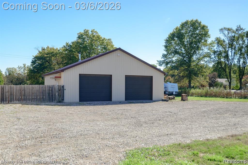 18555 Elwell Road, Belleville, MI 48111 — Photo 37