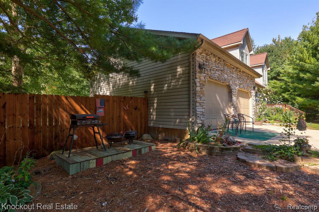 7080 Oak Park Drive, Vassar, MI 48768 — Photo 37