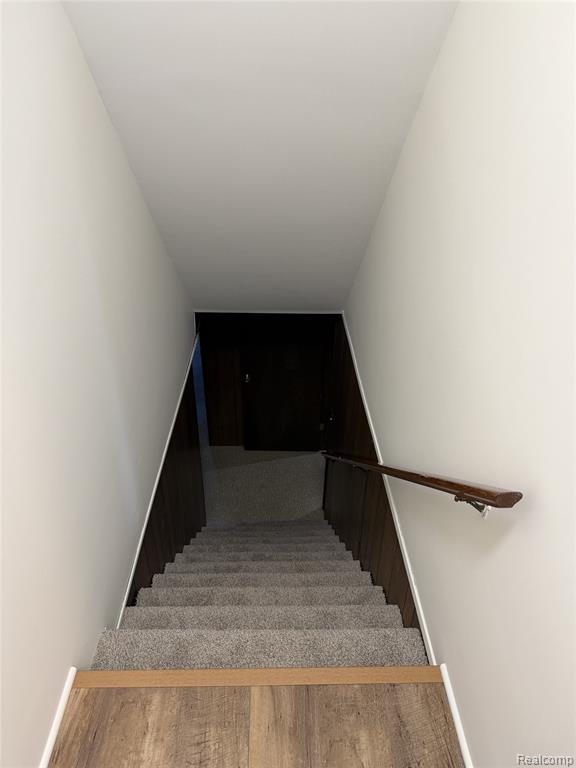 6924 Lynn Ann Drive, Hudsonville, MI 49426 — Photo 32