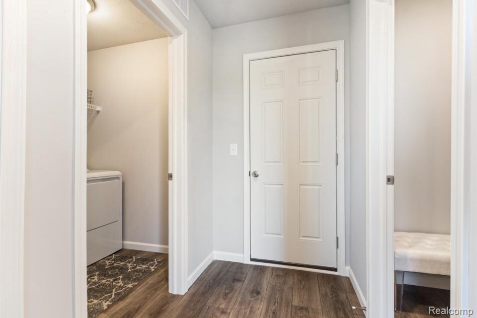 8145 Moonlight Creek Lane, Fowlerville, MI 48836 — Photo 10