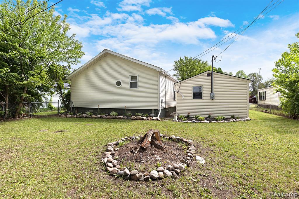 2616 Tim Avenue, Brighton, MI 48114 — Photo 32