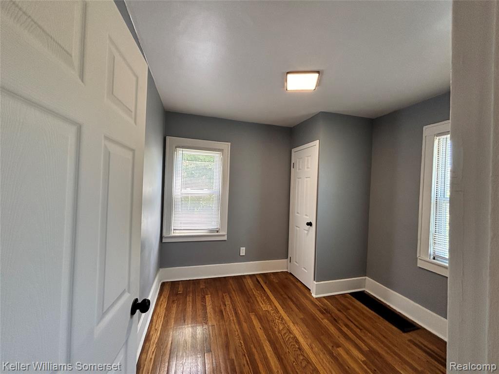 7028 Studebaker Avenue, Warren, MI 48091 — Photo 8