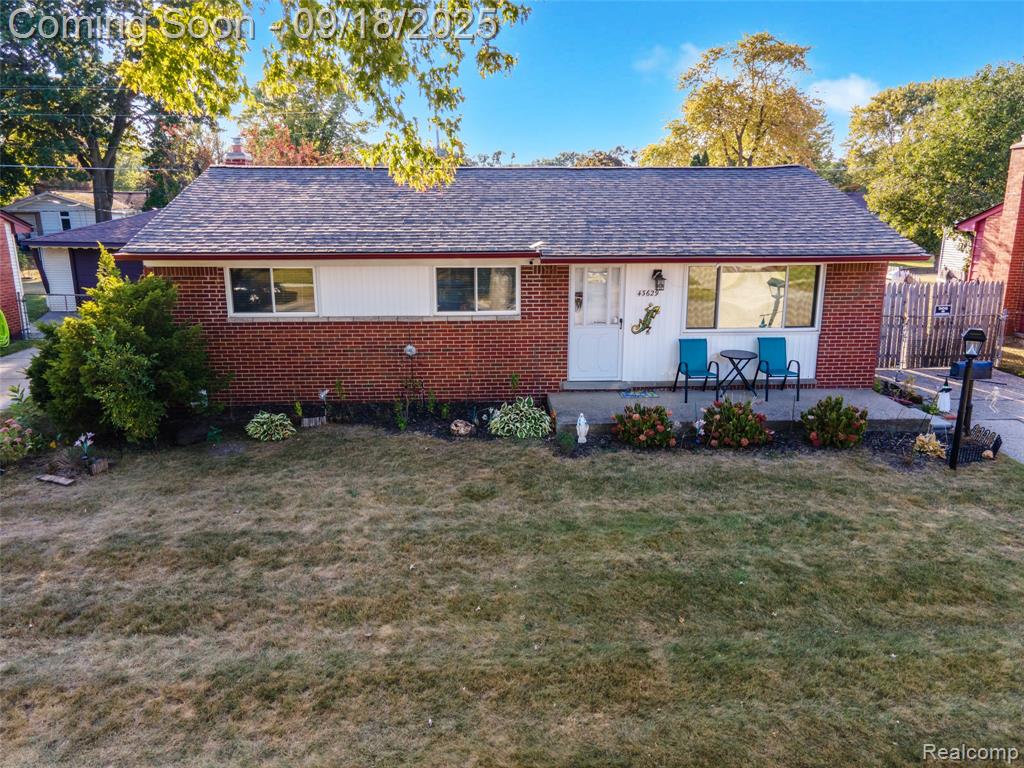 43629 Vivian Drive, Sterling Heights, MI 48313 — Photo 3