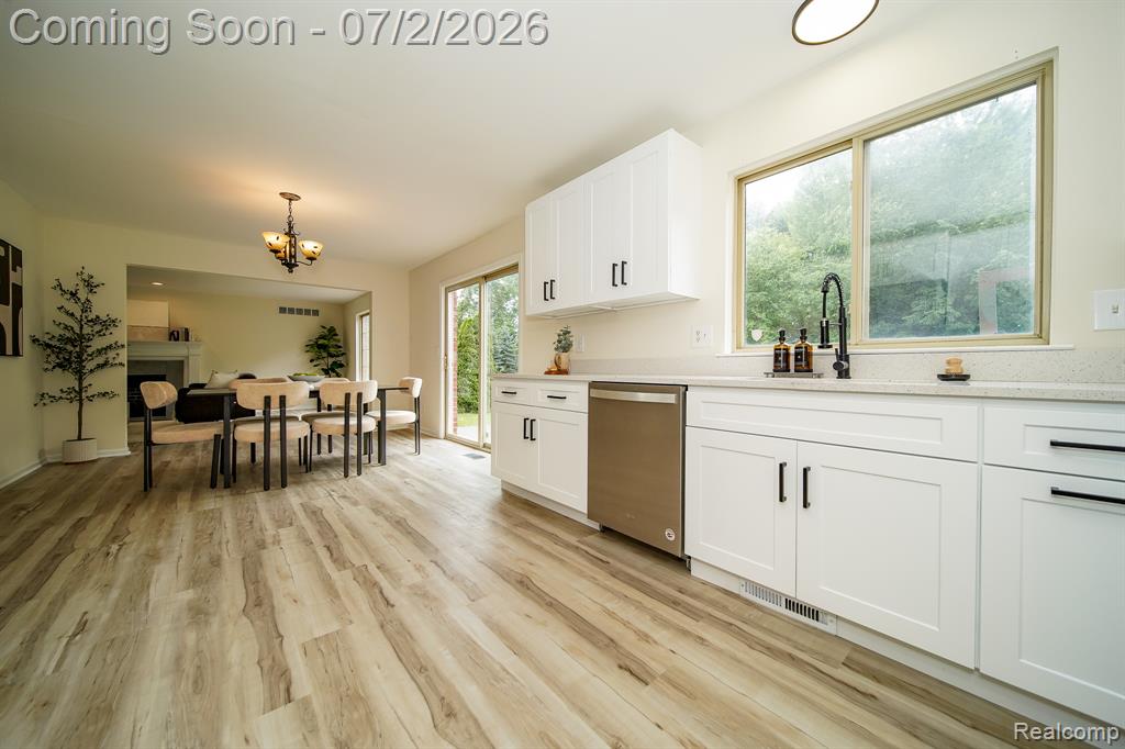 5558 Bedell Road, Sterling Heights, MI 48310 — Photo 25