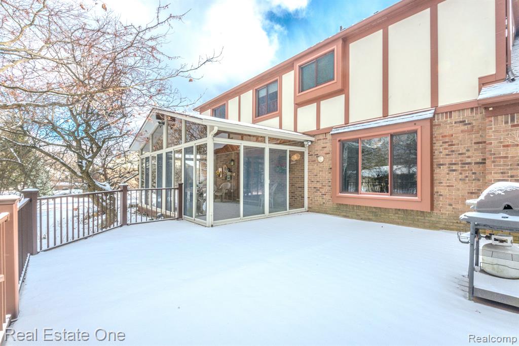 41344 Beacon Road, Novi, MI — Photo 10