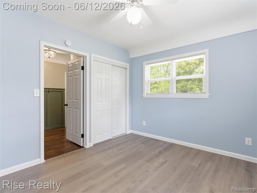 2449 N Genesee Road, Burton, MI 48509 — Photo 15