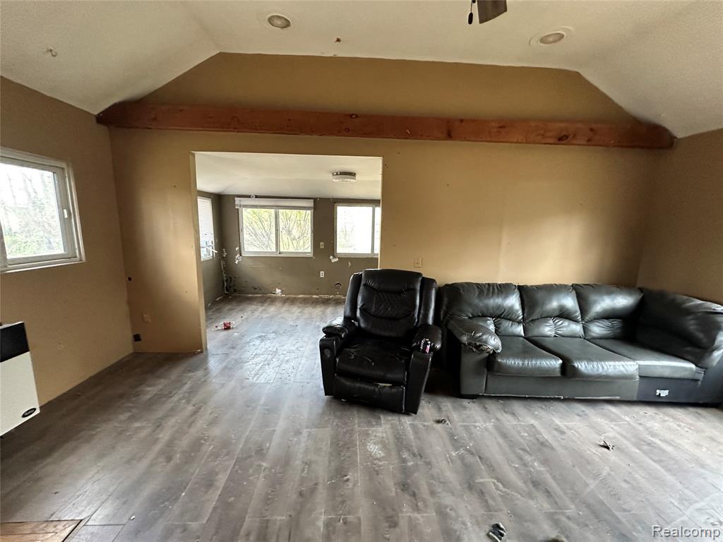 235 Woodbine Drive, Milford, MI 48380 — Photo 8