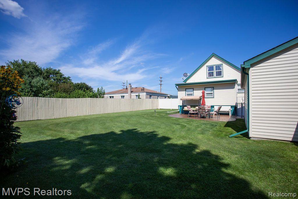 40849 ROMEO PLANK Road, Clinton Twp, MI 48038 — Photo 23