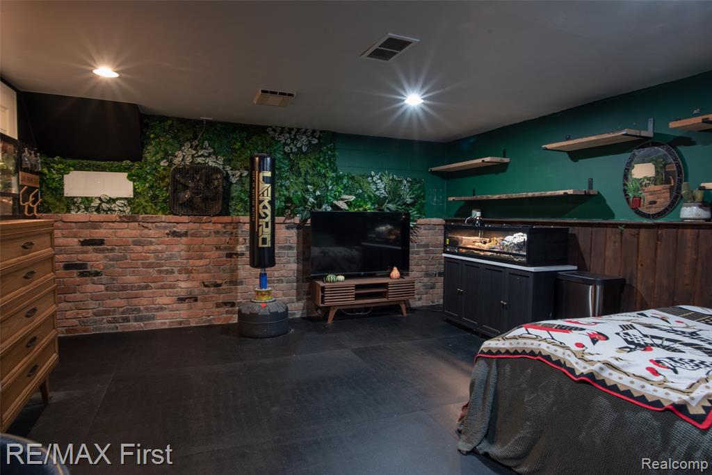 456 Loris Lane, Oxford, MI 48371 — Photo 15