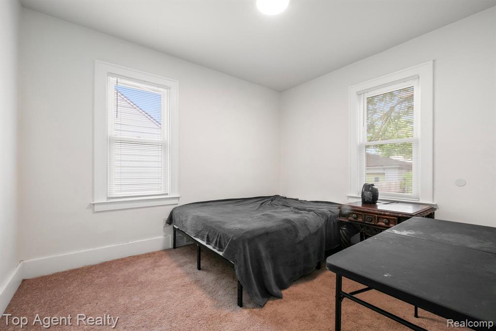 19164 Riopelle Street, Highland Park, MI 48203 — Photo 17
