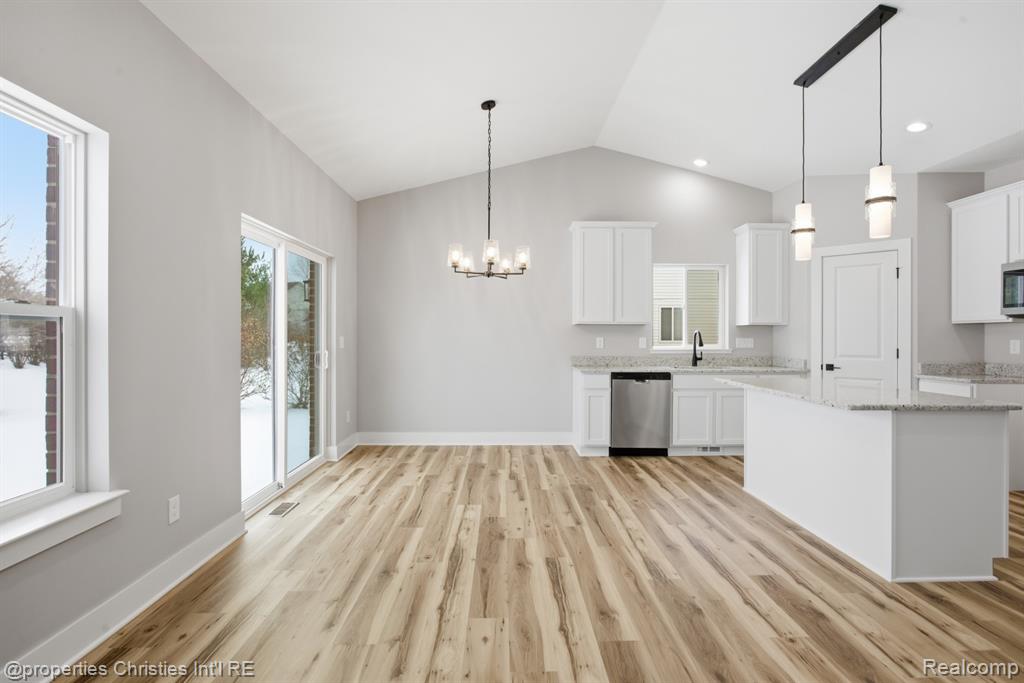 23150 Waterview Drive, New Boston, MI 48164 — Photo 13