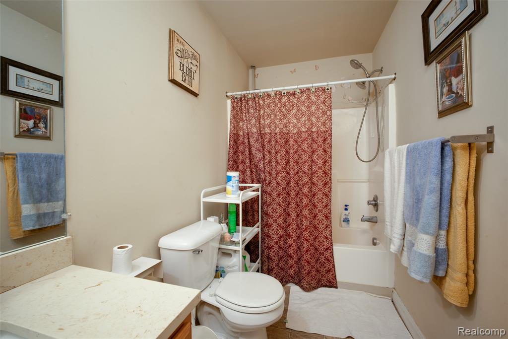 28136 Fortson Lane, Inkster, MI 48141 — Photo 19