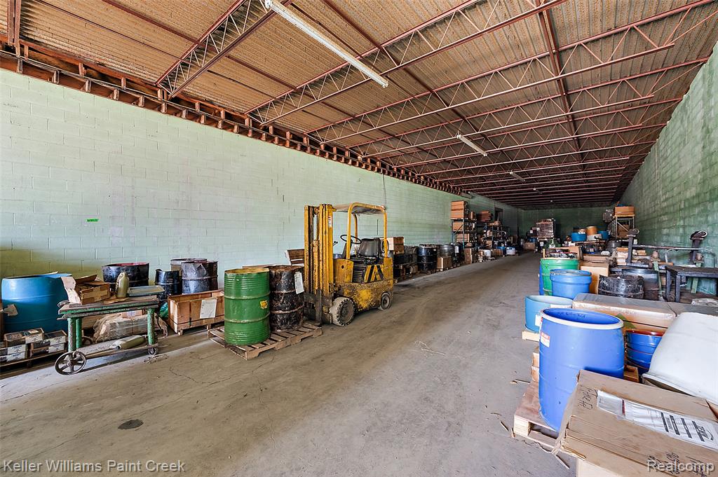 2025 N Lapeer Road, Lapeer, MI 48446 — Photo 4