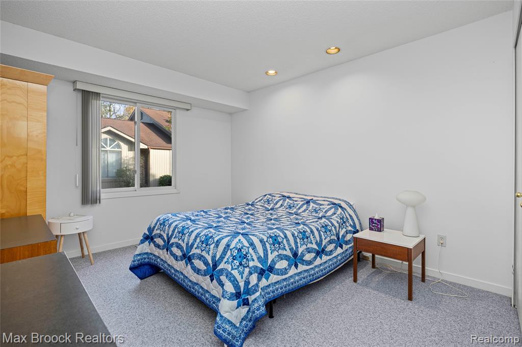 7400 Tall Timbers, West Bloomfield, MI — Photo 18
