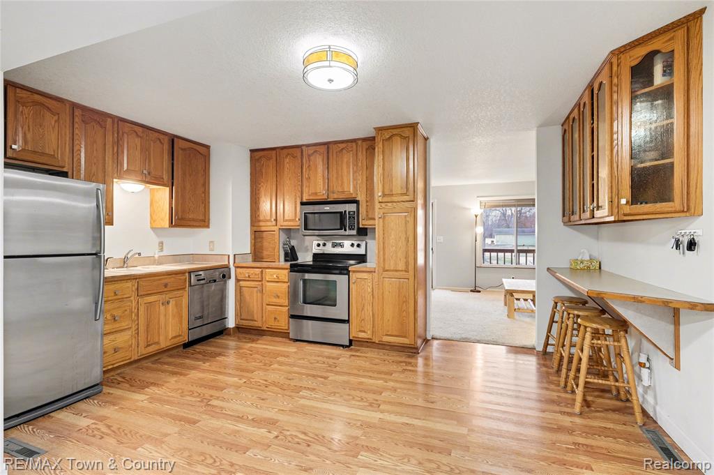 6360 W Frances Road, Clio, MI 48420 — Photo 7