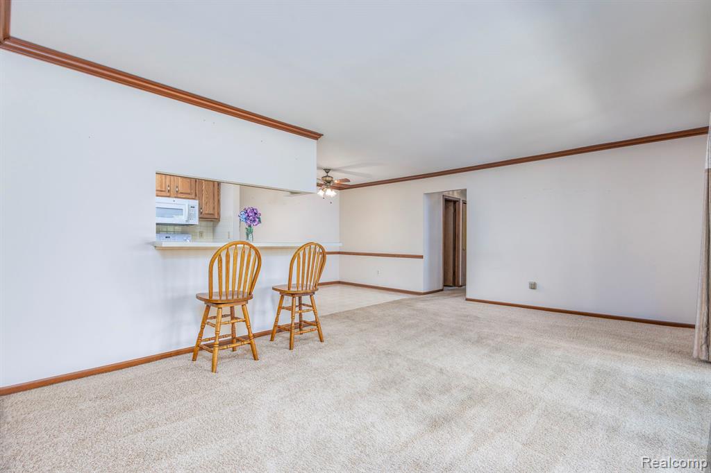 49585 Bishop Court, Shelby Twp, MI 48315 — Photo 8