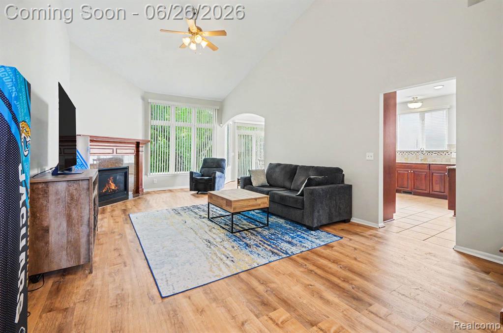 30268 Berghway Trail, Warren, MI 48092 — Photo 4