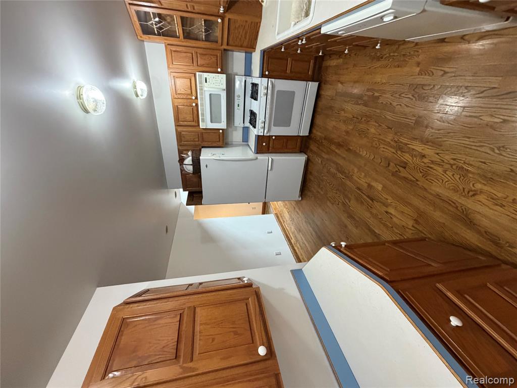 701 Harsen Road, Lapeer, MI 48446 — Photo 13