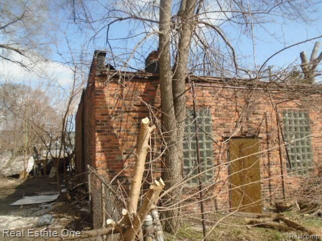 13498 HEALY, Detroit, MI 48212 — Photo 3