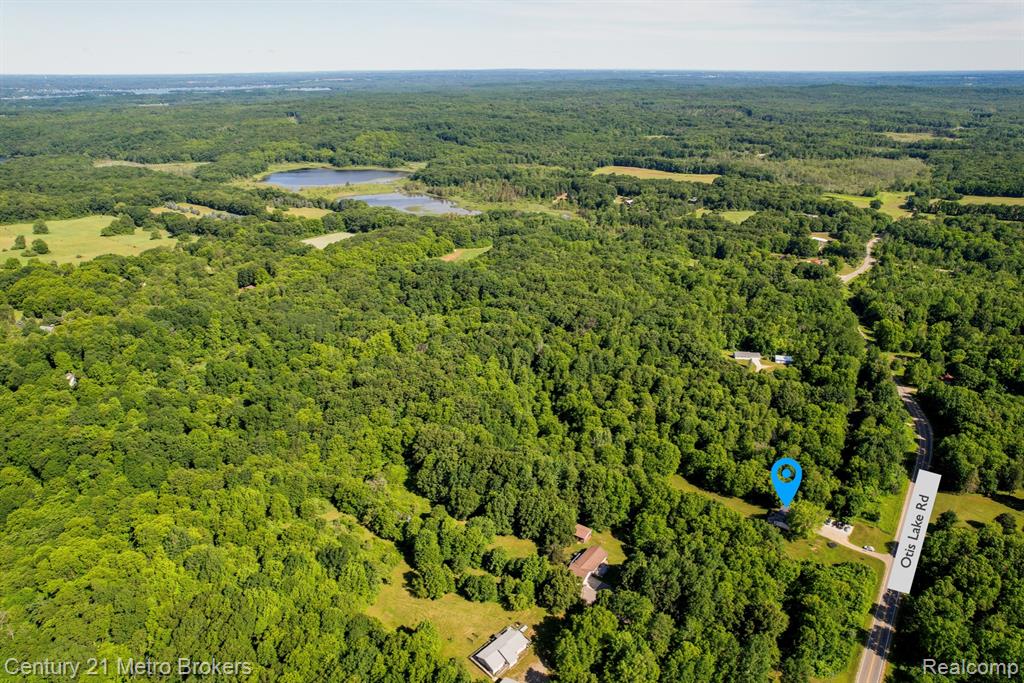 6100 Otis Lake Road, Delton, MI 49046 — Photo 23