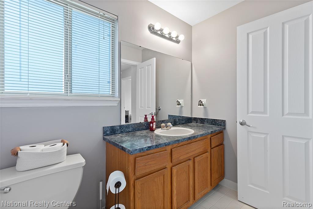 50049 Dove Lane, Chesterfield, MI — Photo 32