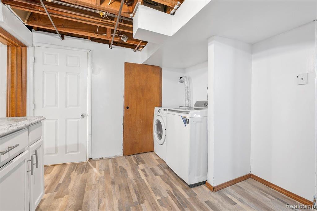 7747 APPOLINE Street, Dearborn, MI 48126 — Photo 38