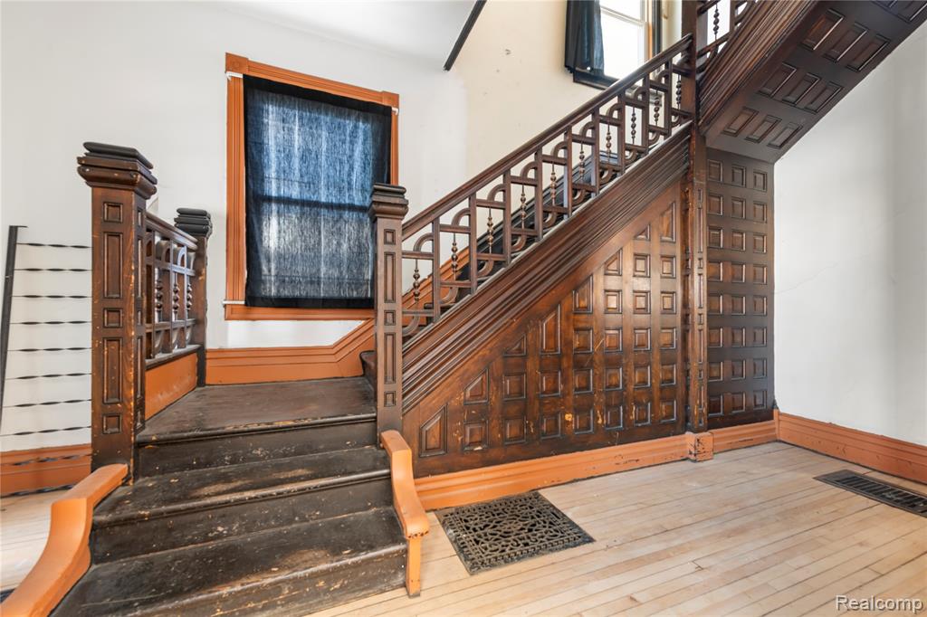 3003 E Grand Boulevard, Detroit, MI 48202 — Photo 8