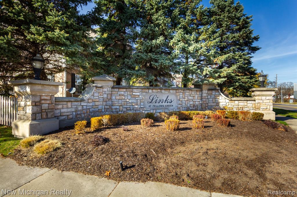 1908 CEDAR VALLEY Drive, Canton, MI 48188 — Photo 3