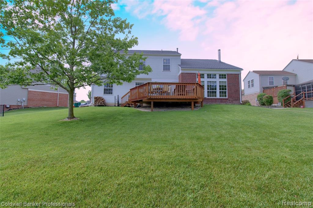 44516 Bramblewood Court, Belleville, MI 48111 — Photo 33